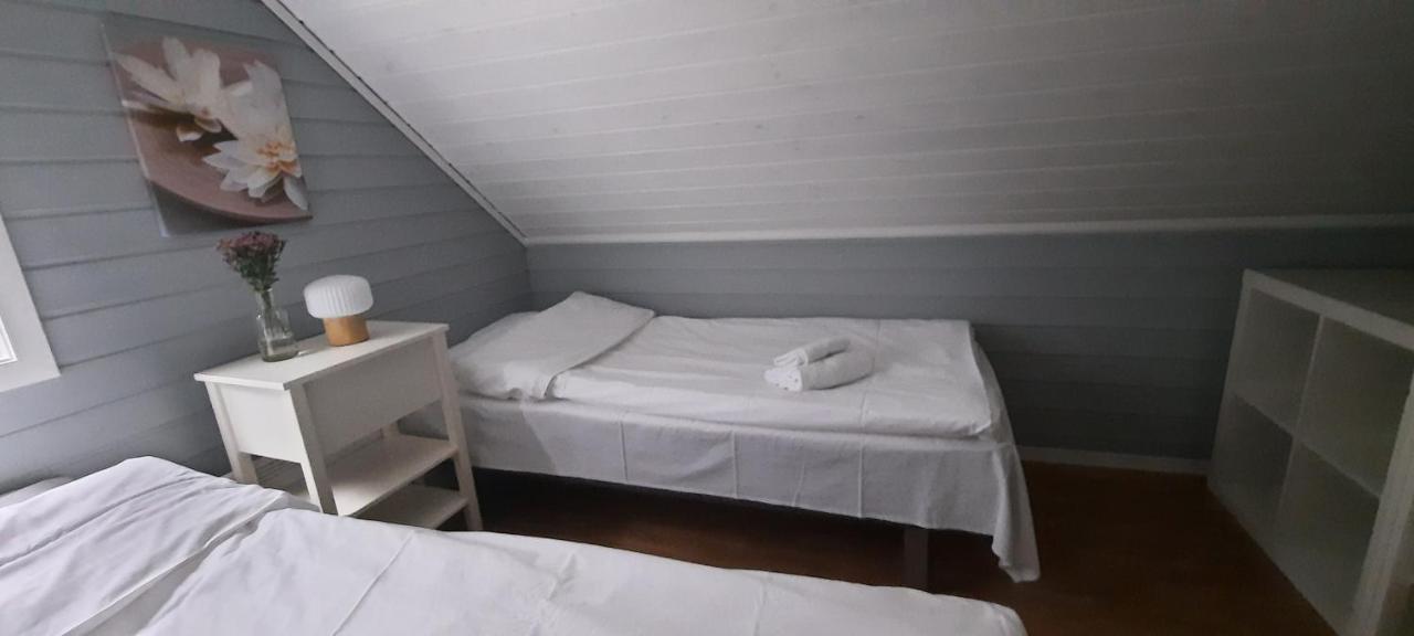 سوغندال Jossingfjord Bed & Breakfast المظهر الخارجي الصورة